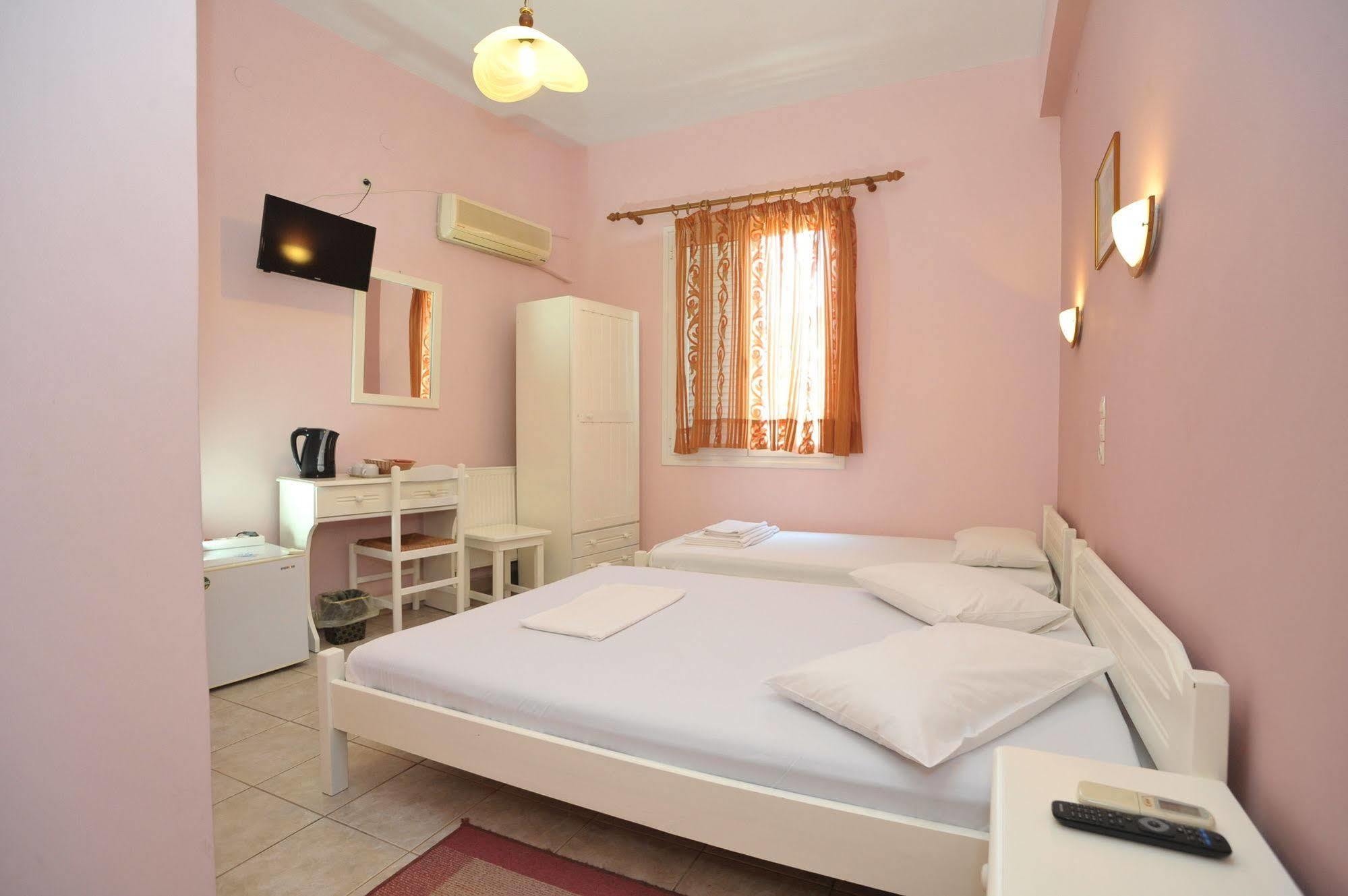 Hera Hotel Нафплион Экстерьер фото