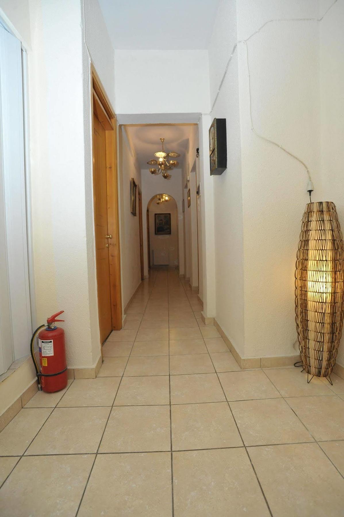 Hera Hotel Нафплион Экстерьер фото